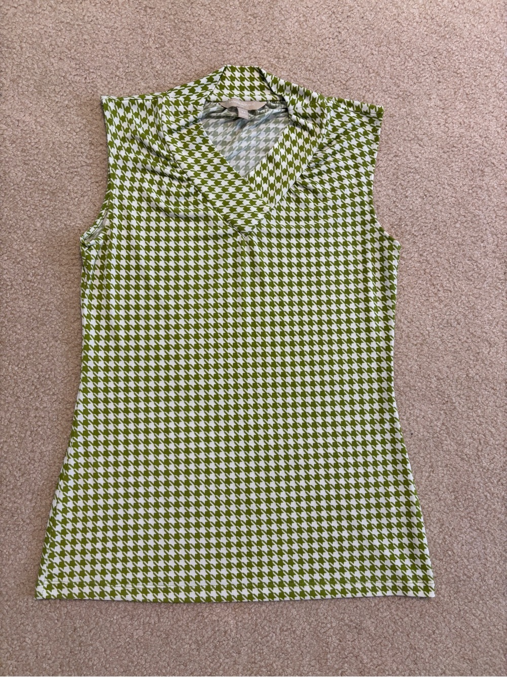Banana Republic Sleeveless Green White Houndstooth V-Neck Women’s Top Size XS